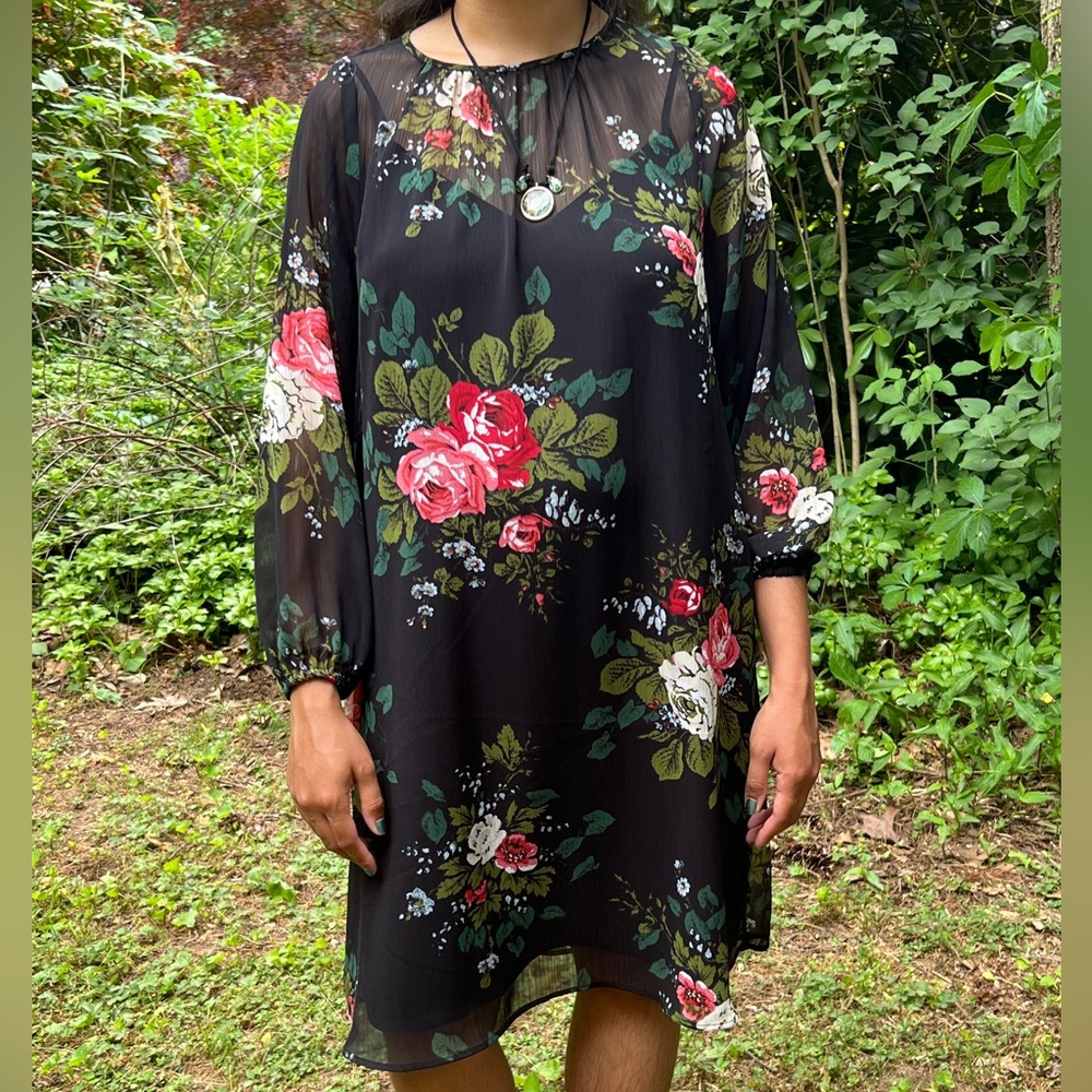 Black Floral Dress LOFT, XS, Like New, Barely Used